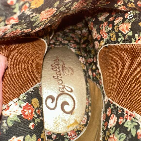 Seychelles Thriller Wedge Booties Size 7 Whiskey Suede Ankle Boots Stacked Heel - Picture 9 of 10